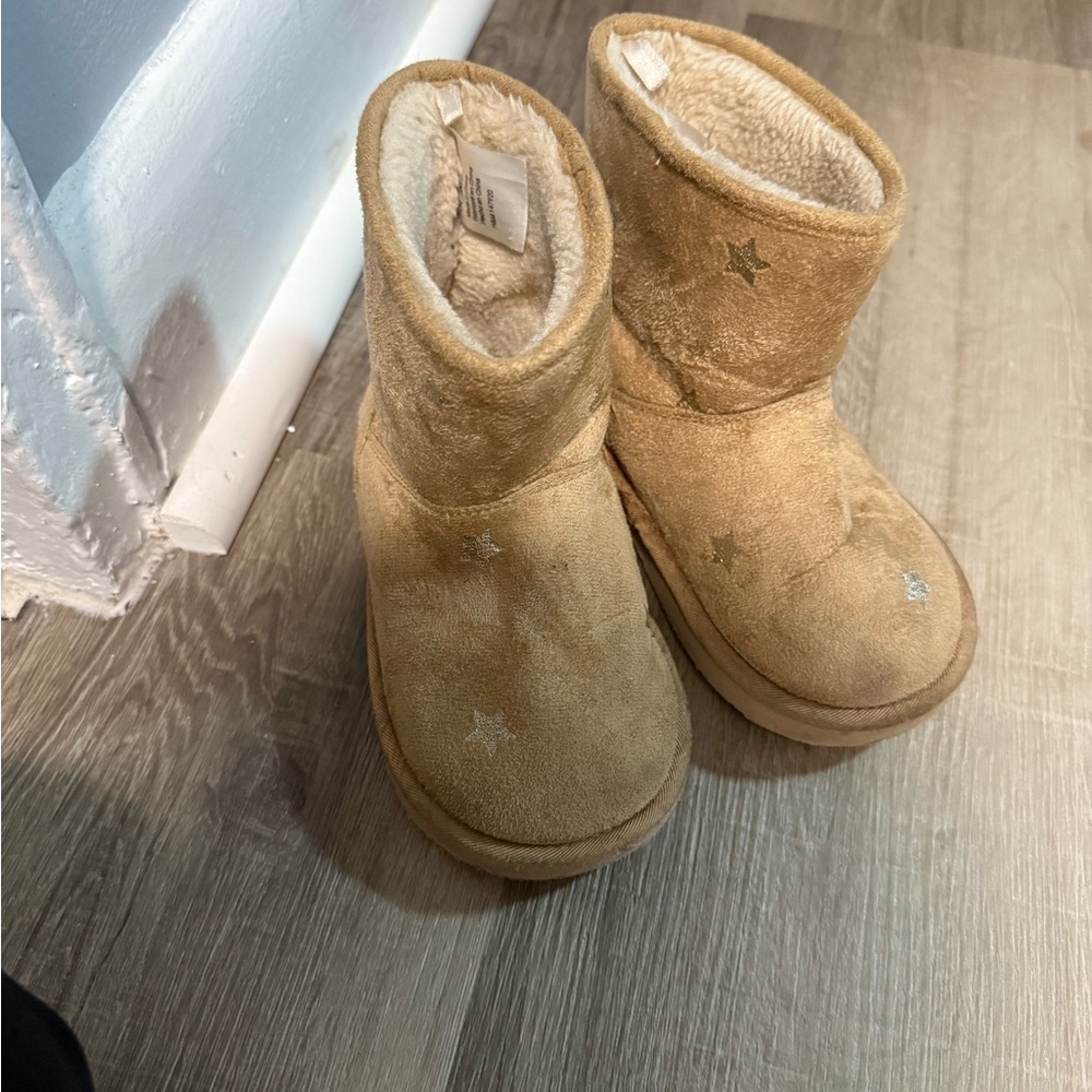 H&M Beige Fleece-Lined Boots